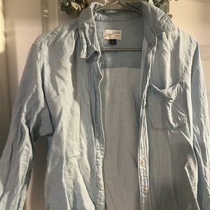 Universal thread denim top